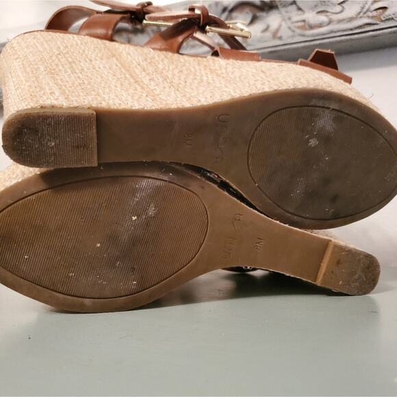 Unisa Woman's platform wedge sandal with straps size 8M - Picture 7 of 8